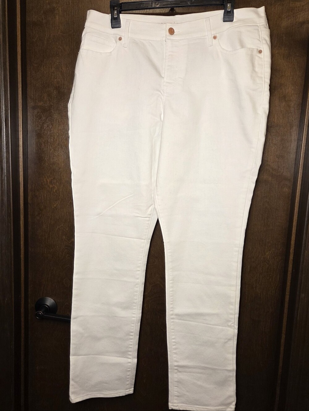 Old Navy White Curvy Straight Jeans NWT